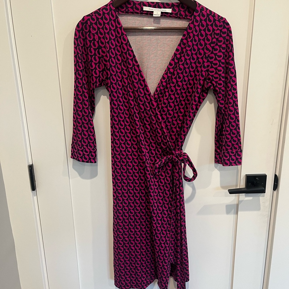 DVF DIANE Von FURSTENBURG Julian Mini Wrap Dress Size 8